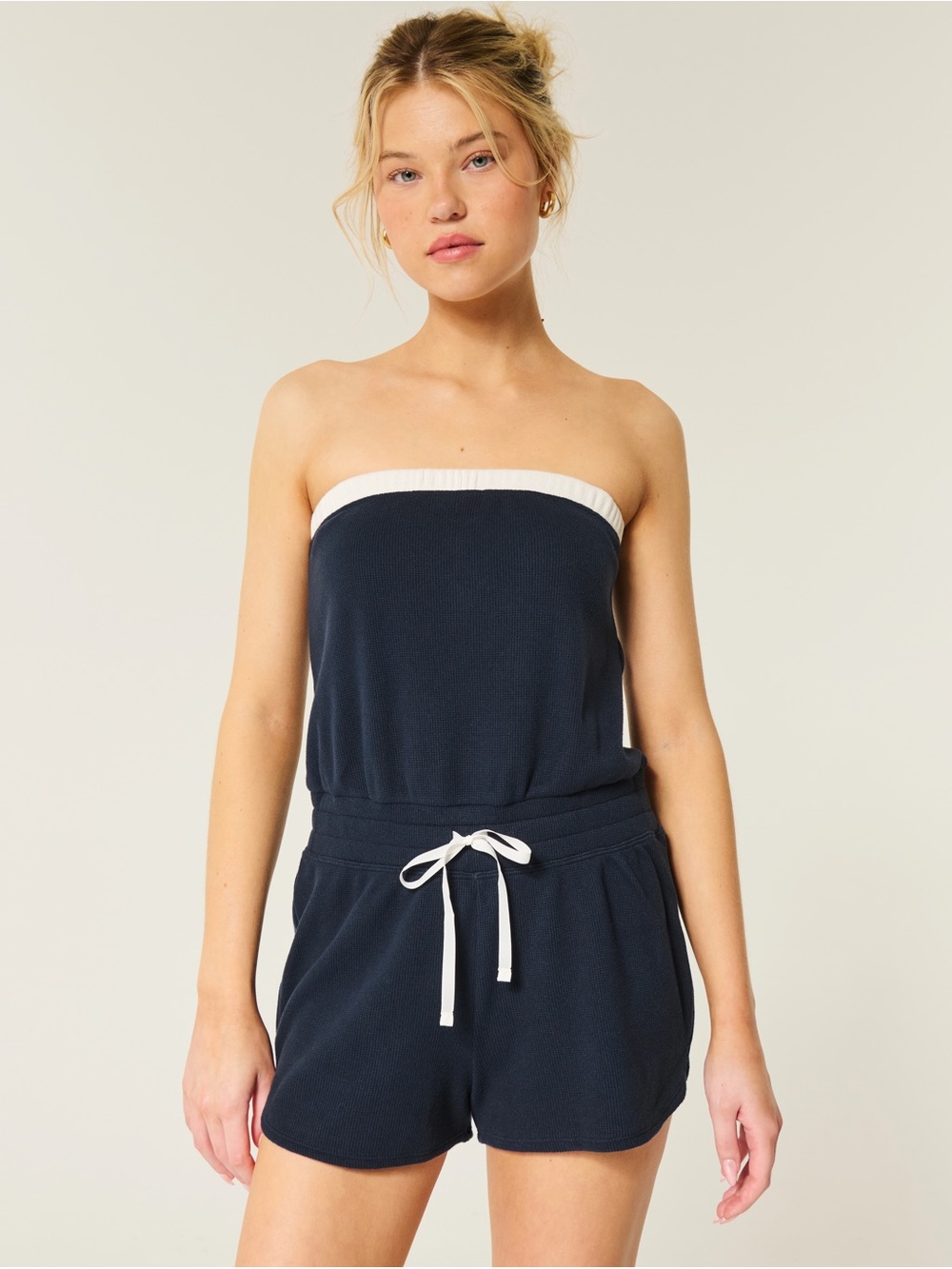 NWT Gilly hicks Navy Strapless Romper with White Trim